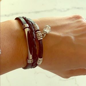 Ladies black and silver adjustable bracket